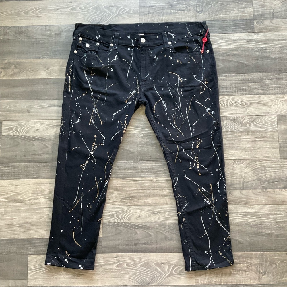 44x30 True Religion Straight w/ Flap Jeans Men’s Black Paint Splatter 100726